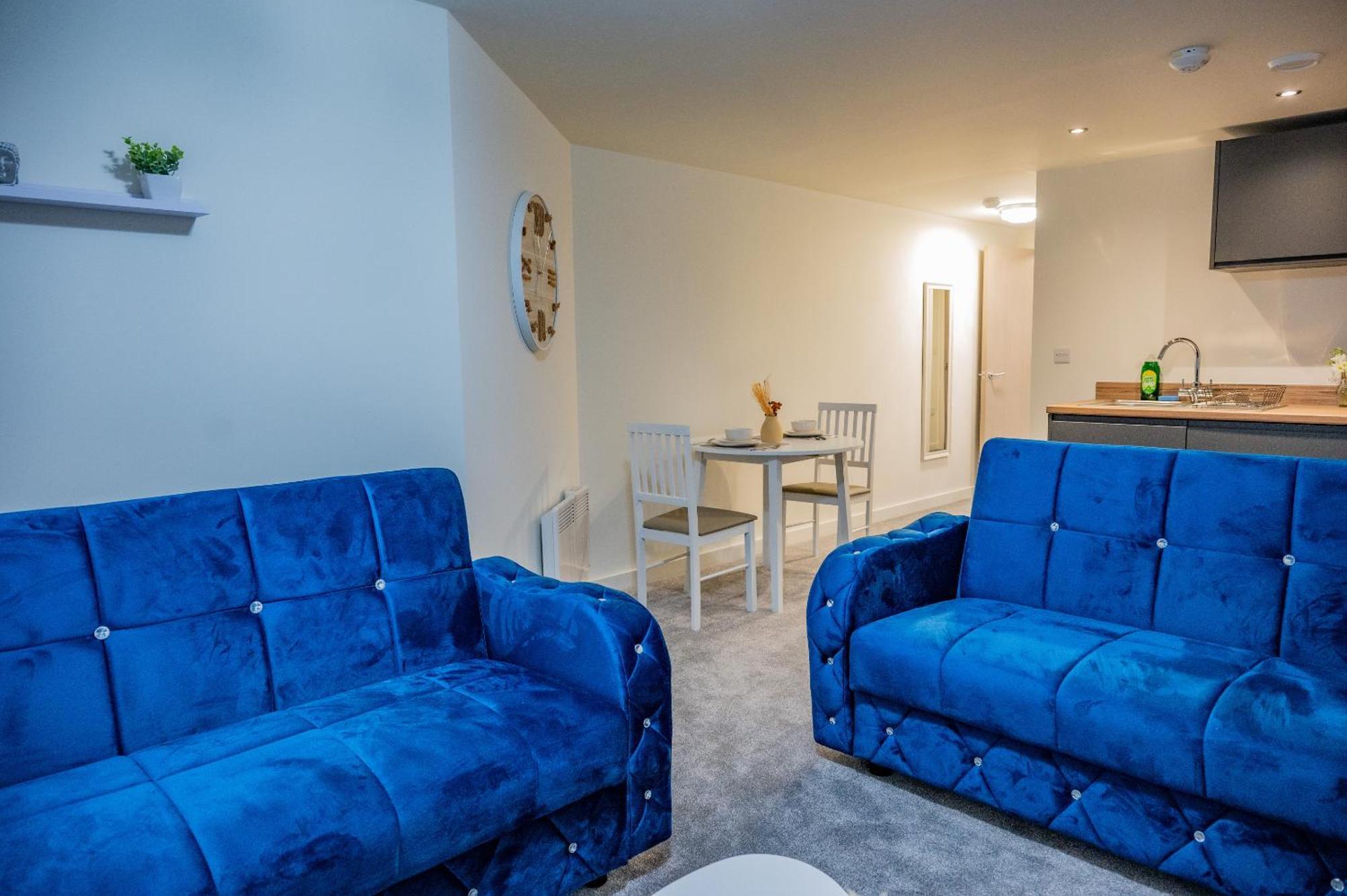 Basement Bliss Hideaway Apartment Bradford  Exterior photo