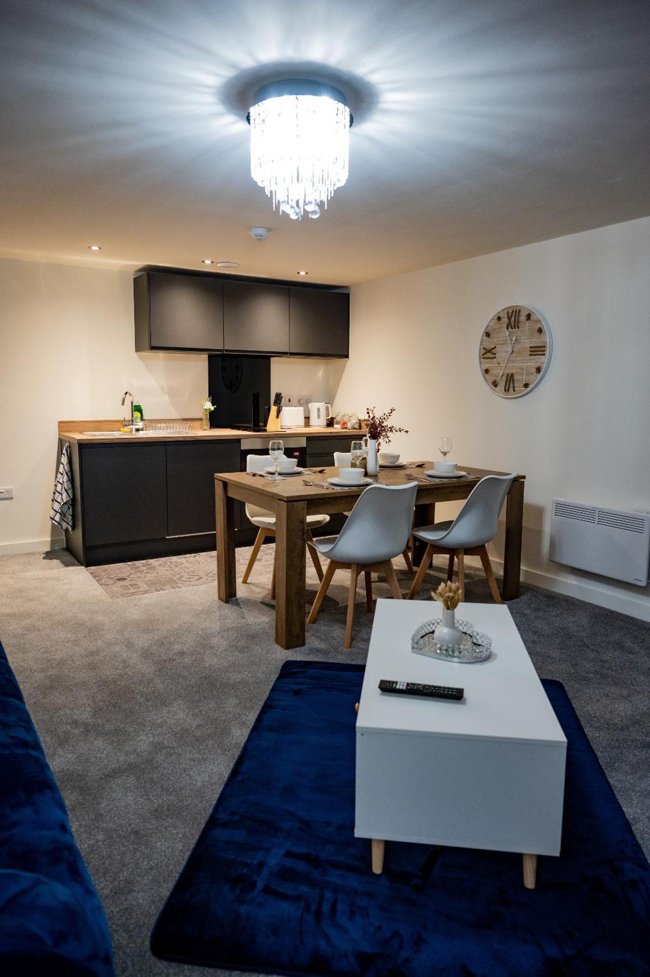 Basement Bliss Hideaway Apartment Bradford  Exterior photo